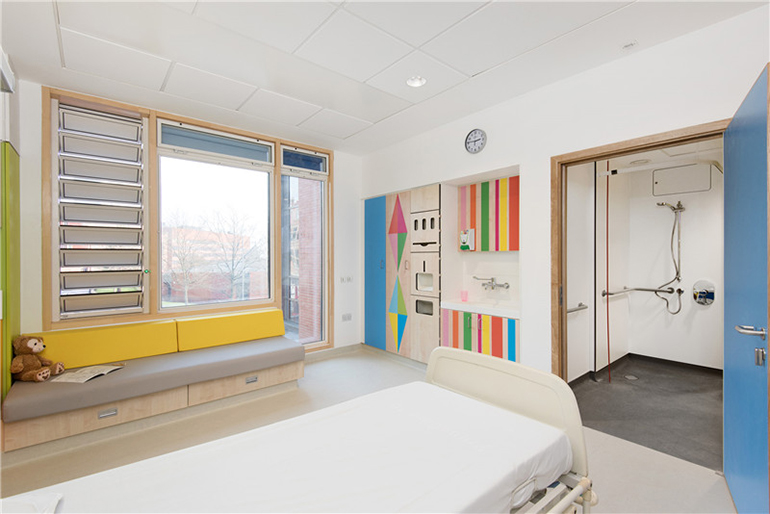 兒童醫院形象墻