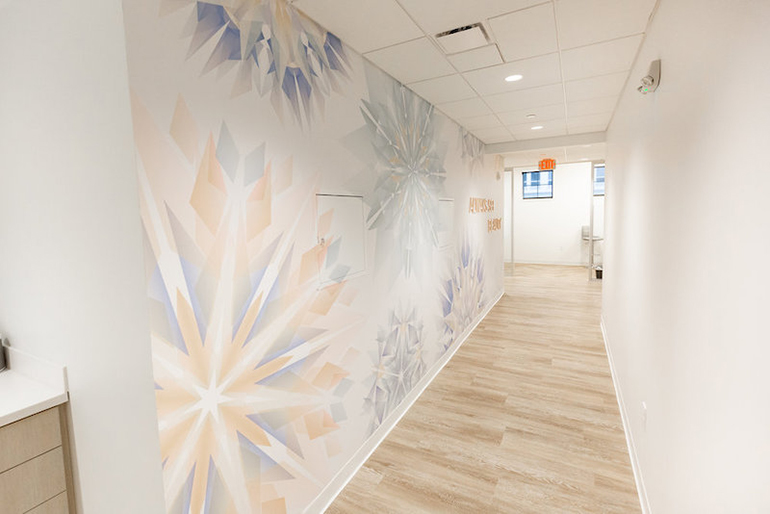 醫美機構形象墻