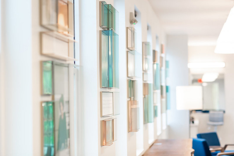 醫美機構形象墻