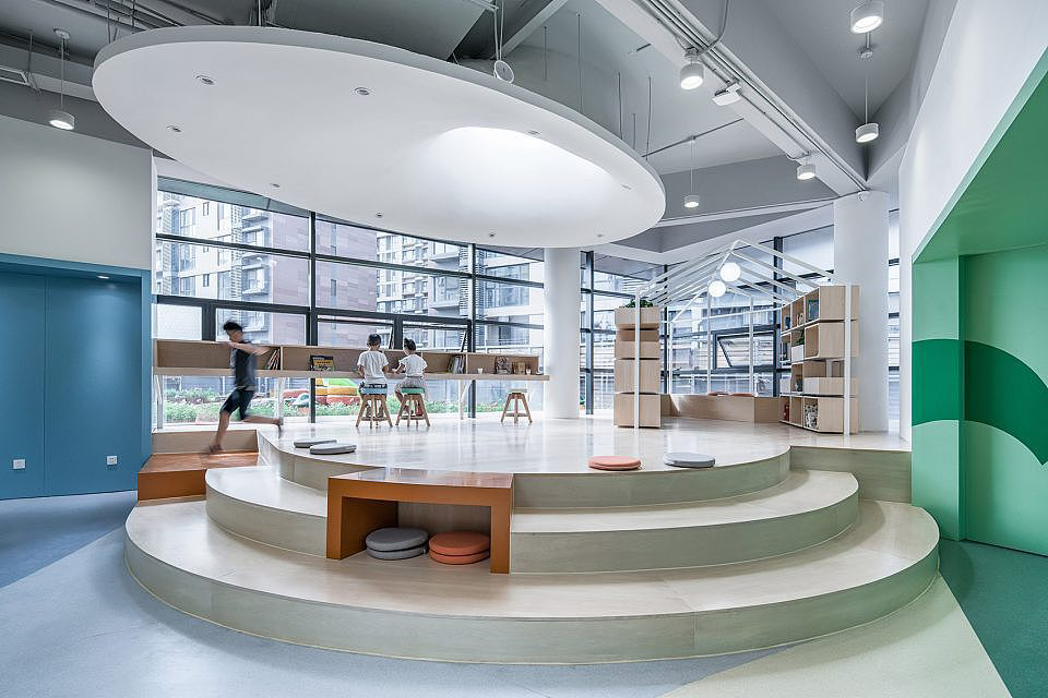 萬科成長中心文化墻